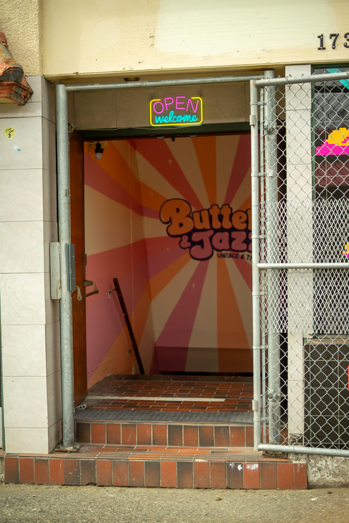 Butter & Jazz Vintage + Thrift — photo 2